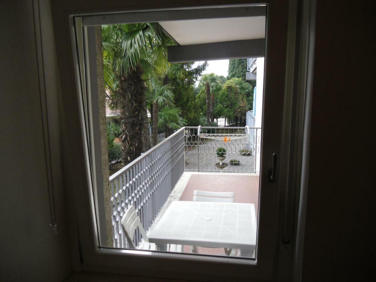 Garda Blu Apartment Riva del Garda Exterior foto