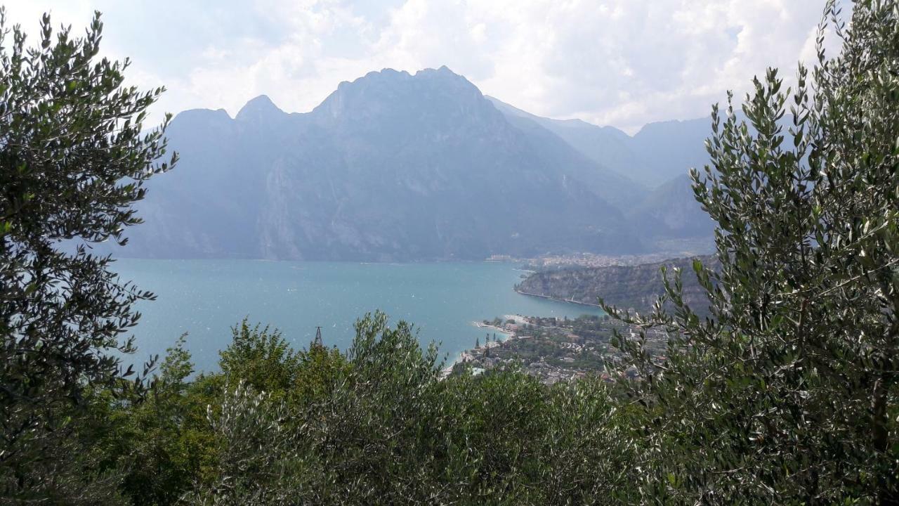 Garda Blu Apartment Riva del Garda Exterior foto